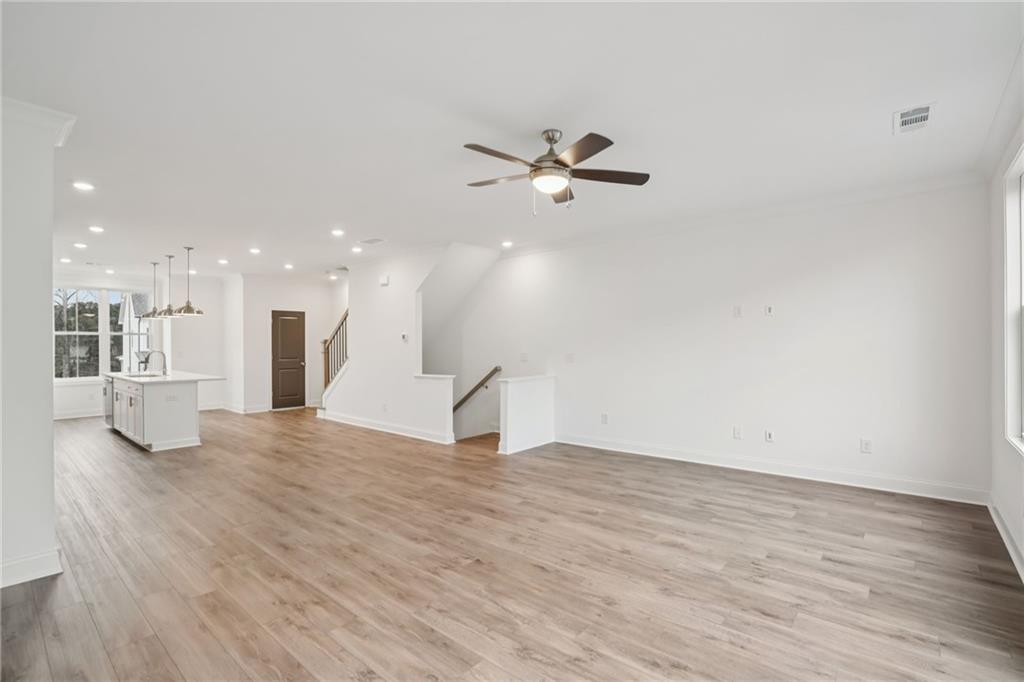 649 Silva Street 137