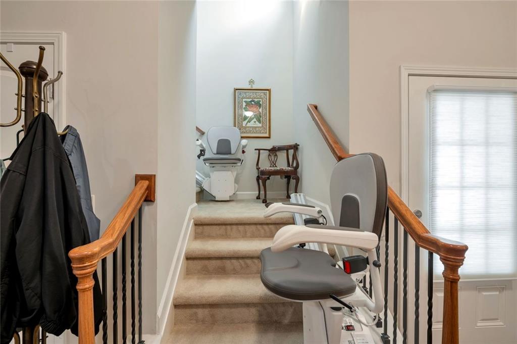 2268 Grove Valley Way 9