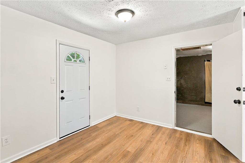 7260 Fernwood Drive