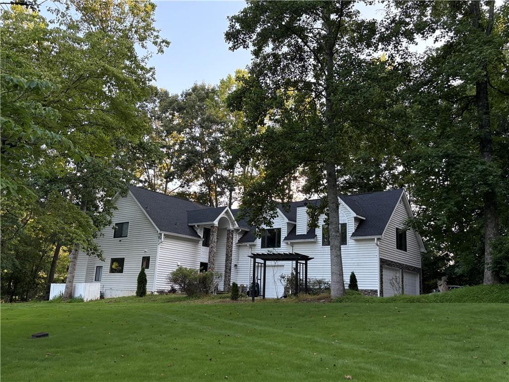 452 Brookwood Drive W