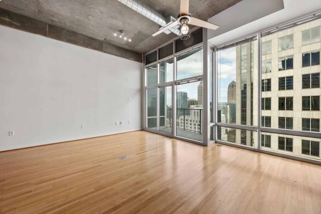 METROPOLIS - Residential