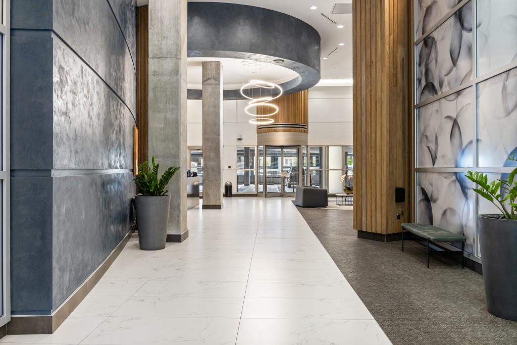 METROPOLIS - Residential