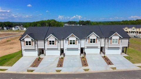 Townhouse For Sale - 6385 Pine Station Drive<br/> Lula, GA 30554