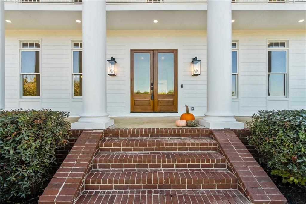1430 Eugenia Terrace