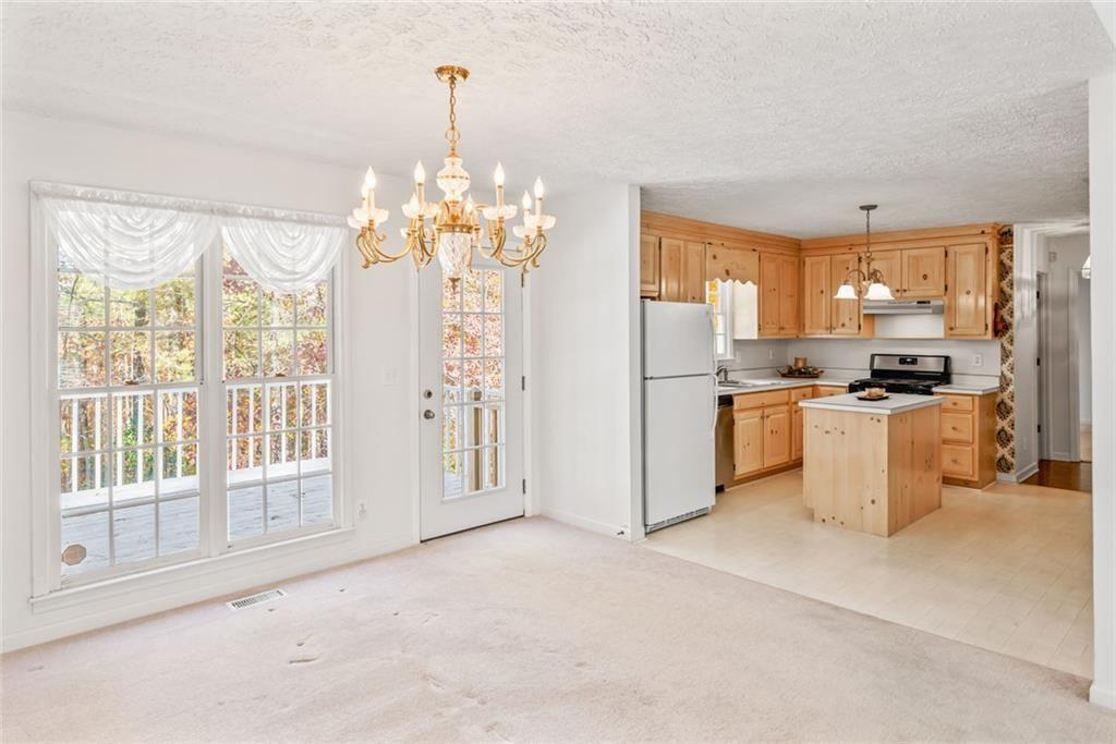 Laurel Lake - Residential