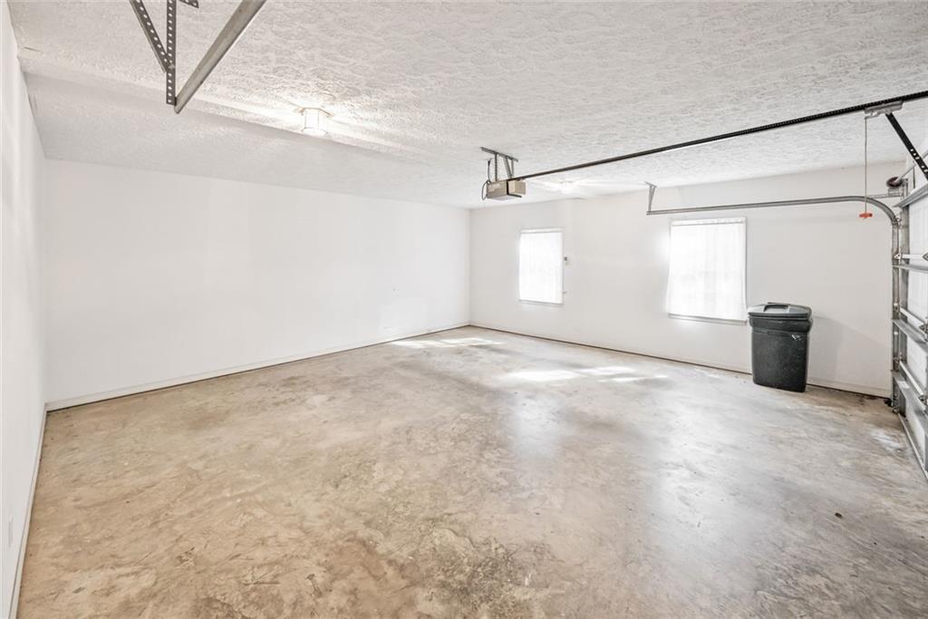 Laurel Lake - Residential