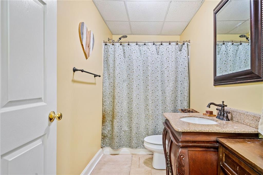4204 Rockpoint Drive, Kennesaw, Georgia image 41