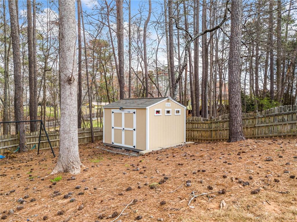 4204 Rockpoint Drive, Kennesaw, Georgia image 43