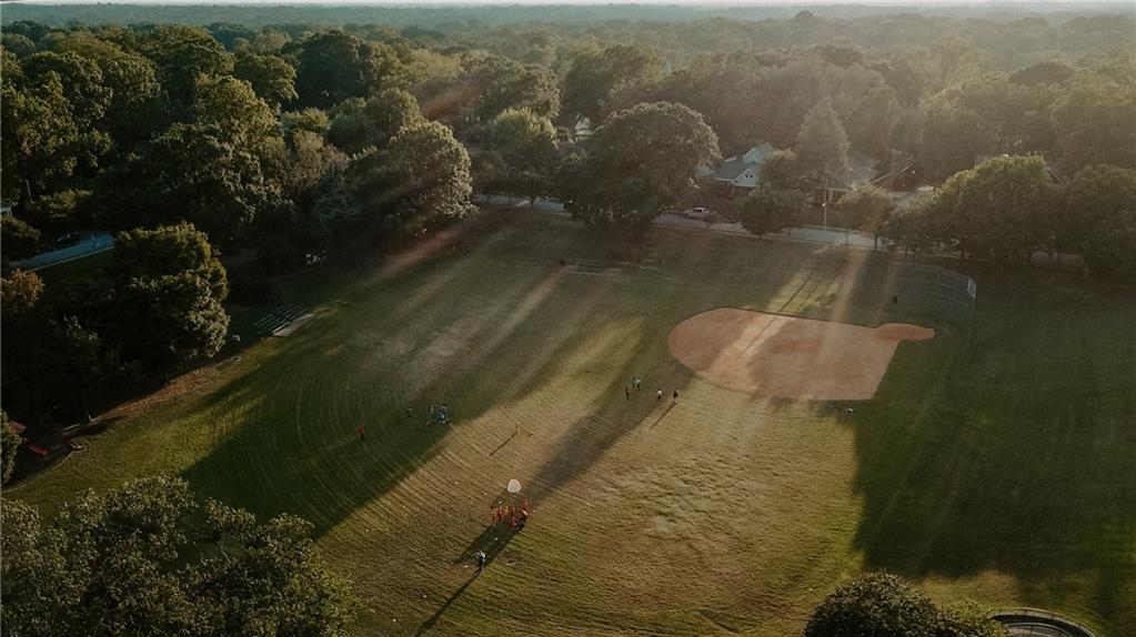 286 Sisson Avenue NE