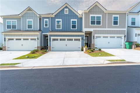 Townhouse For Sale - 1135 Chastain Drive<br/> Gwinnett County, Sugar Hill, GA 30518