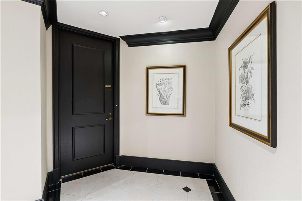 2660 Peachtree Road NW 32B