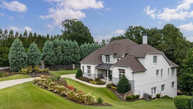 702 Bass Way