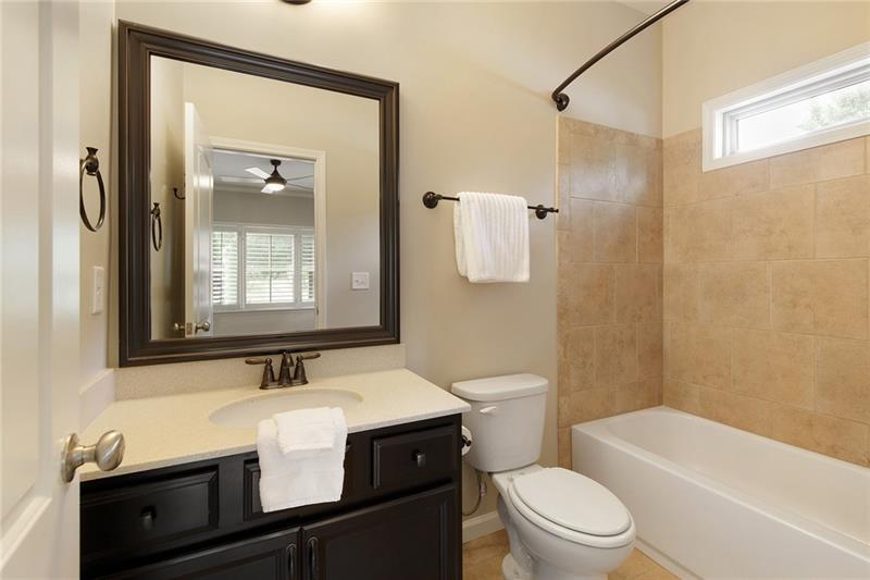1365 Hawthorne Avenue, Smyrna, Georgia image 31