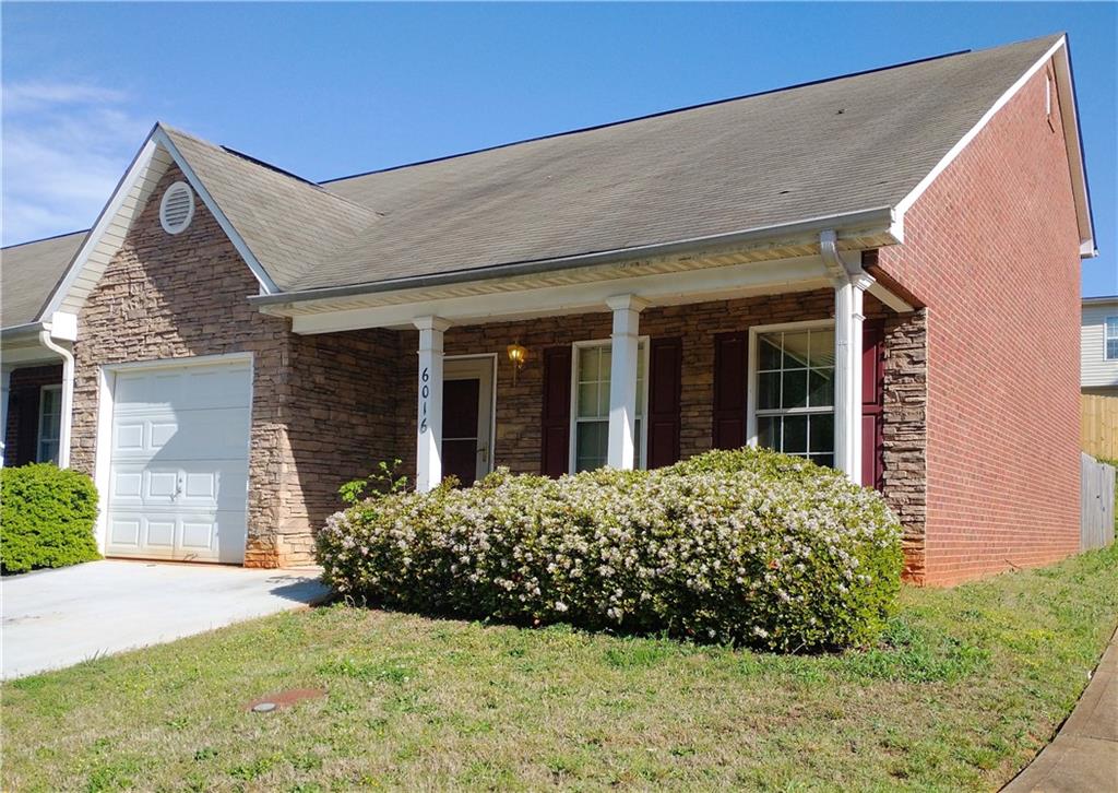 6016 Creekerton Boulevard, Mcdonough, Georgia image 1