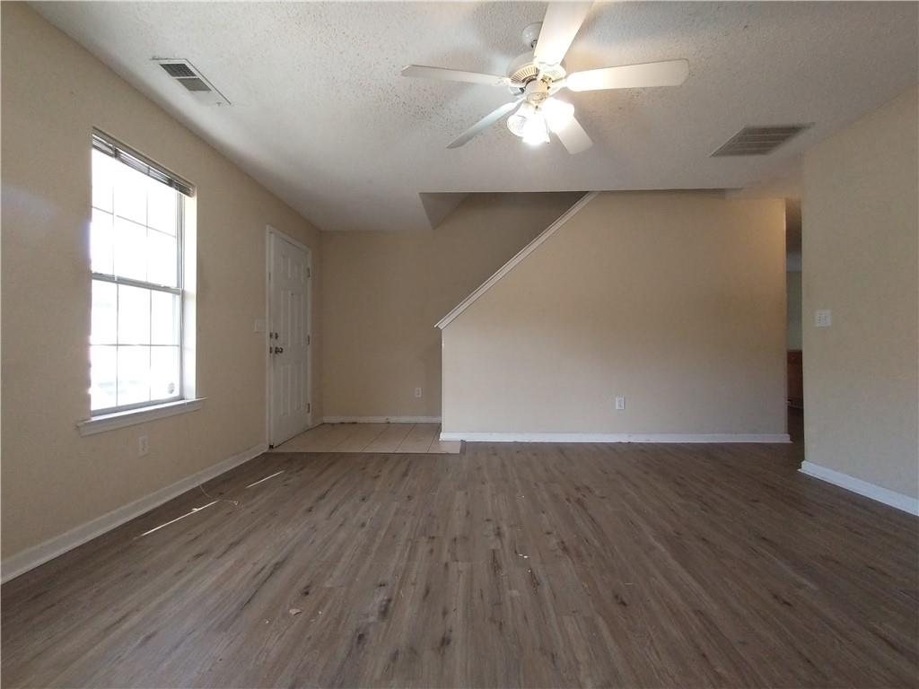 6016 Creekerton Boulevard, Mcdonough, Georgia image 2