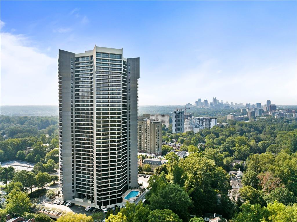 Park Place on Peachtree - Residential