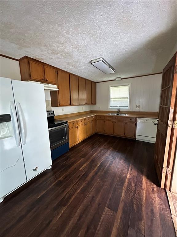2750 Dogwood creek Parkway