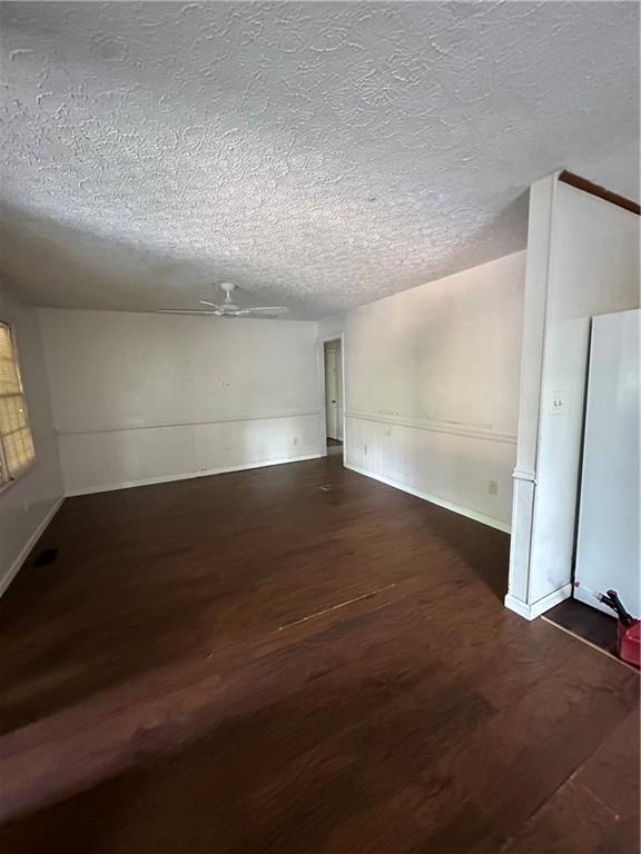2750 Dogwood creek Parkway