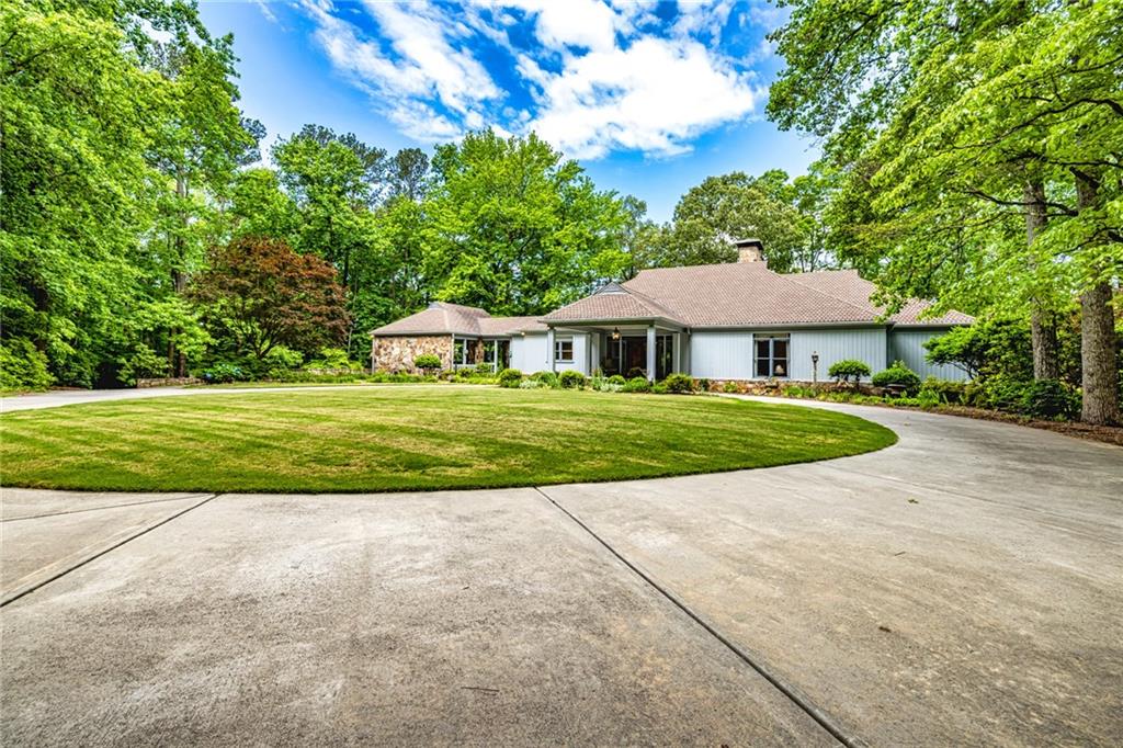 1015 Wahoo Hill