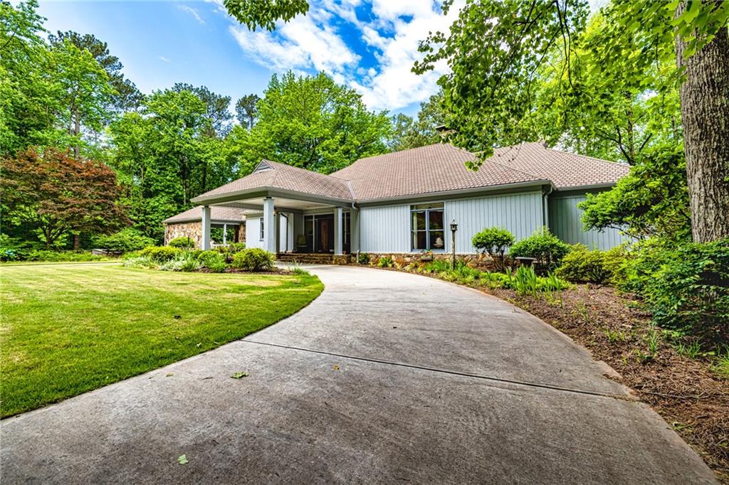 1015 Wahoo Hill