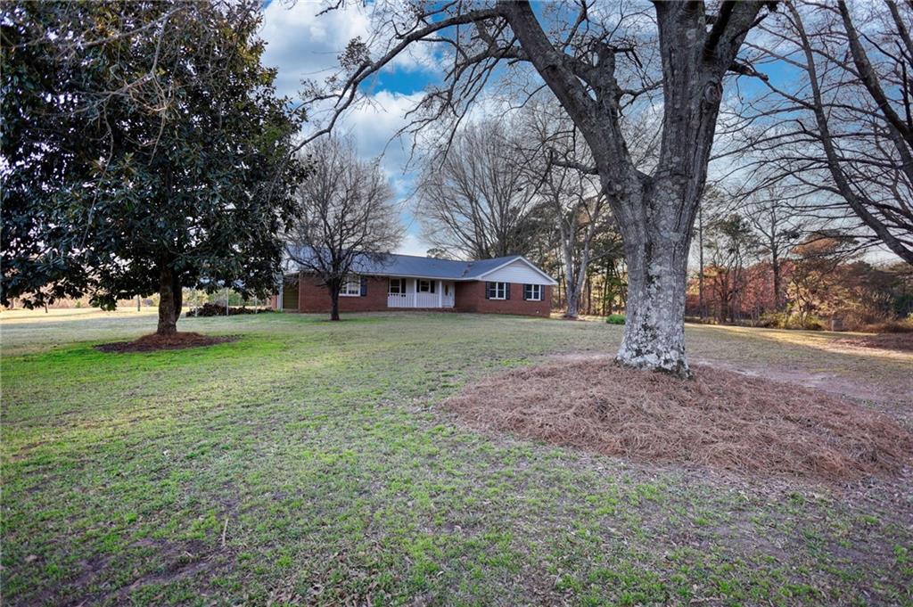 26 Loyd Cemetery Road, Newborn, Georgia image 3