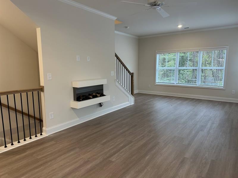 5463 Blossomwood Trail, Mableton, Georgia image 9