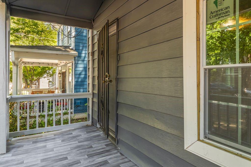 712 Garibaldi Street SW