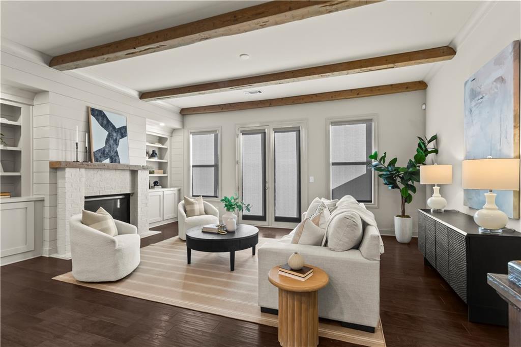 1892 Skyfall Circle NE