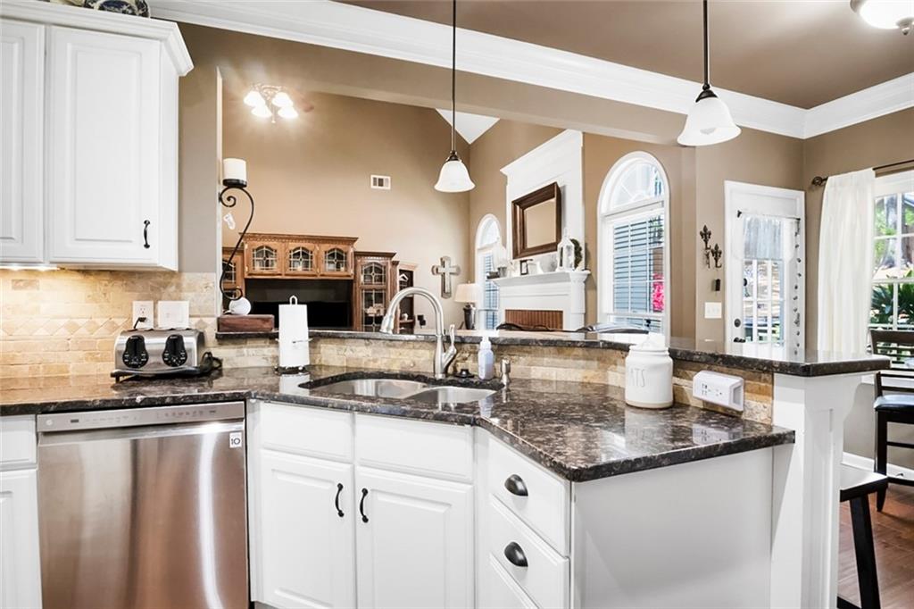 561 Valleyside Drive, Dallas, Georgia image 13
