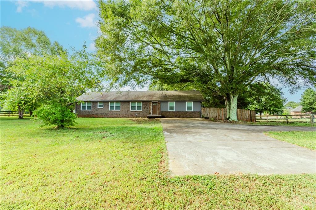 4880 Center Hill Church Road