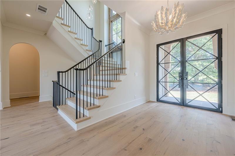 6428 E Cherokee Drive