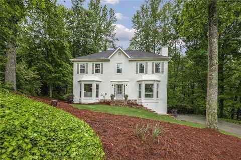 Photo of 3810 Running Fox Drive, Marietta, GA 30062 (MLS # 7158777)