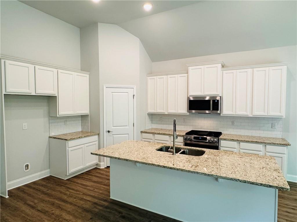 132 Golden Oaks Drive, Hartwell, Georgia image 10