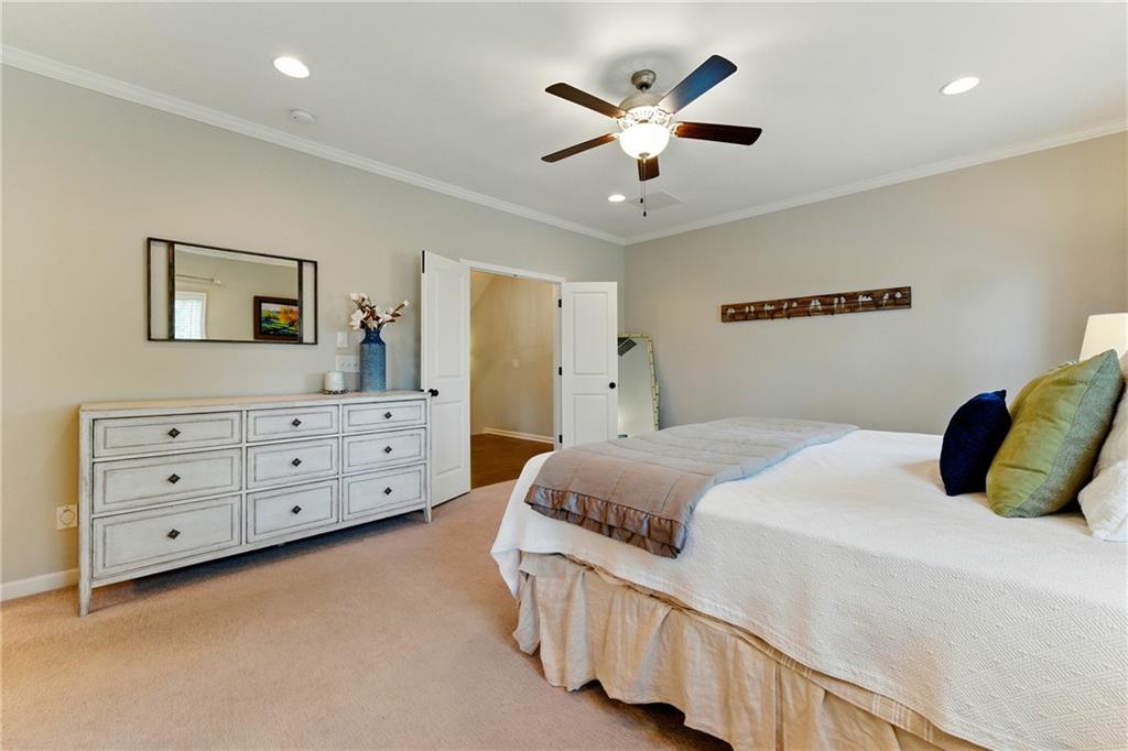3172 Havencroft Drive, Roswell, Georgia image 30