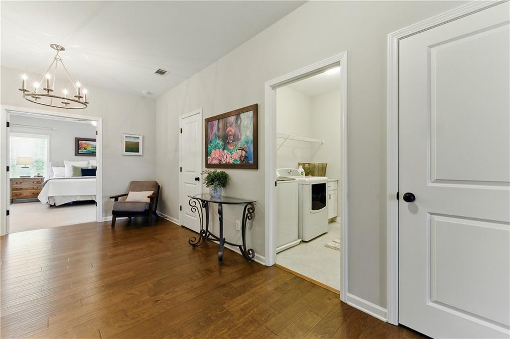 3172 Havencroft Drive, Roswell, Georgia image 36