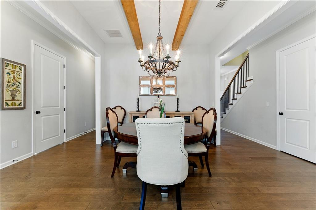 3172 Havencroft Drive, Roswell, Georgia image 9