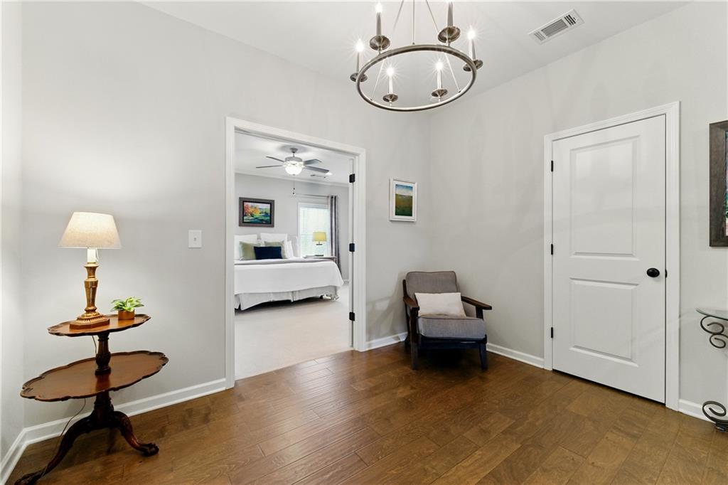 3172 Havencroft Drive, Roswell, Georgia image 27