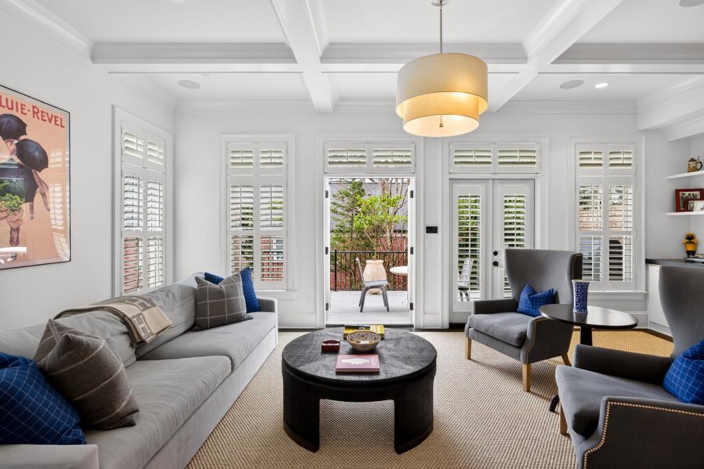 58 Sheridan Drive NE 19