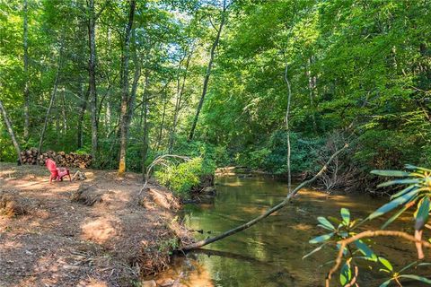 A home in Ellijay