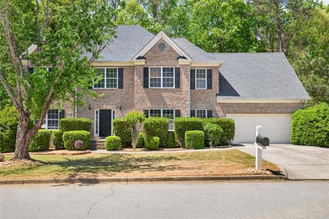 Homes For Sale - 6085 Lake Windsor Parkway<br/> Buford, GA 30518