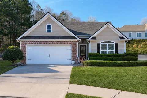 Homes For Sale - 202 Hunters Ridge<br/> Canton, GA 30114