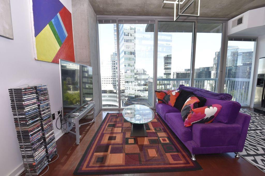 3324 Peachtree Road NE 1115