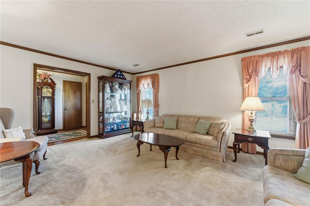 5215 Ashford Court SW