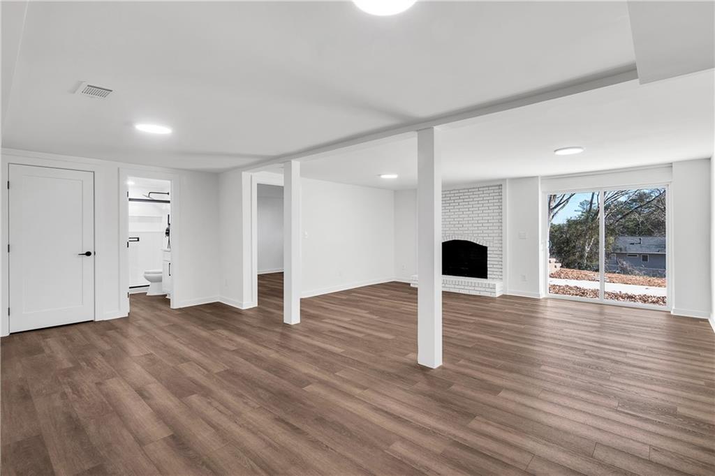 HOLLY HILLS ESTATES - Residential