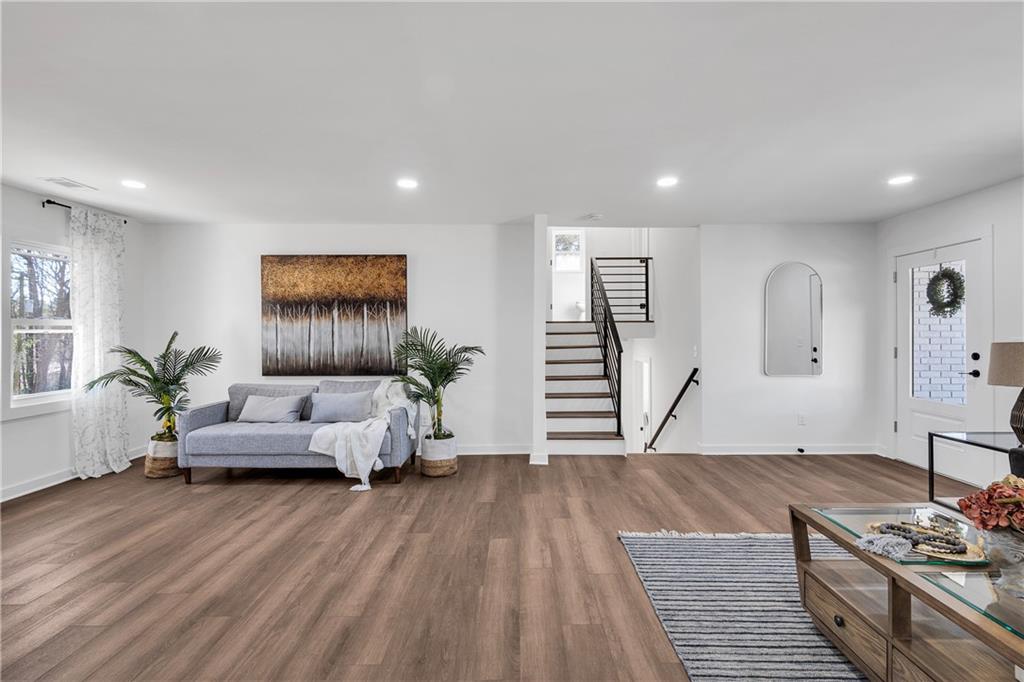 1536 Daffodil Drive