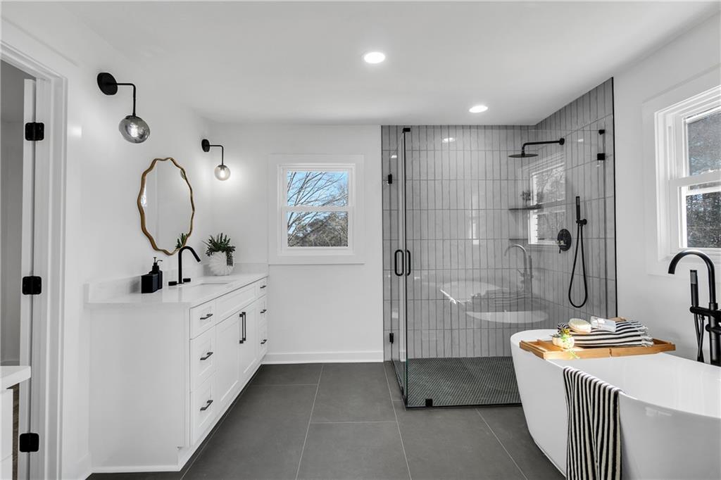 HOLLY HILLS ESTATES - Residential