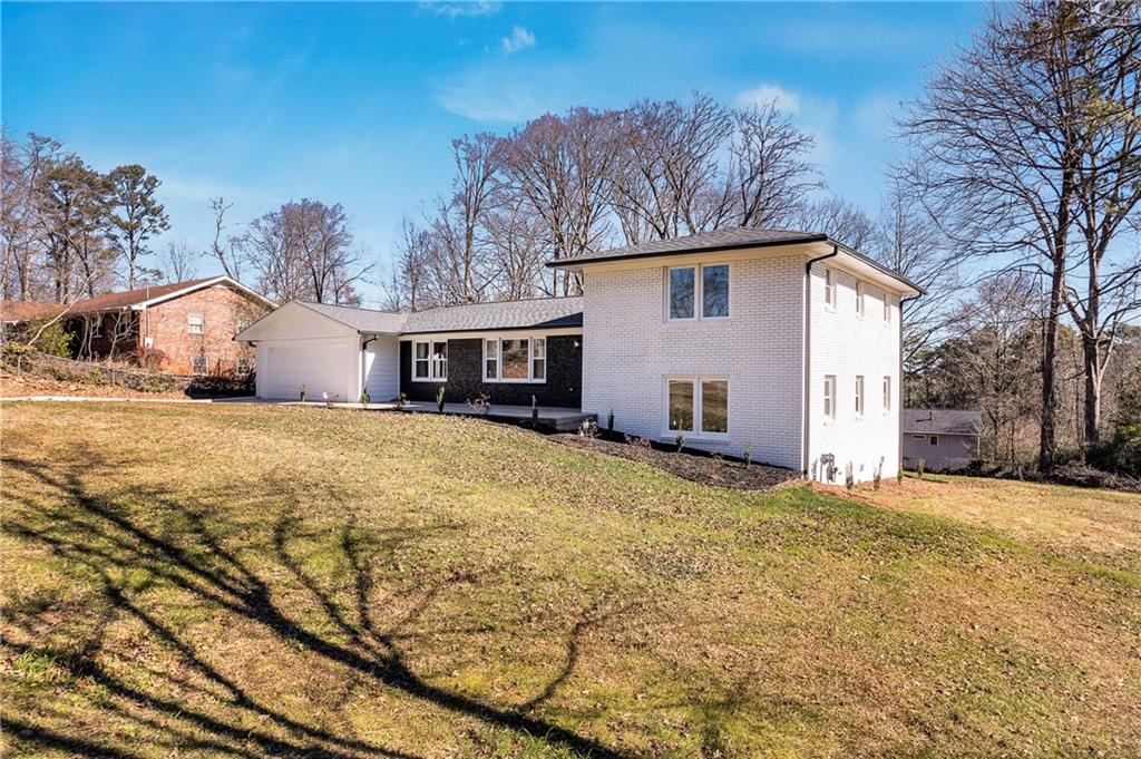 HOLLY HILLS ESTATES - Residential