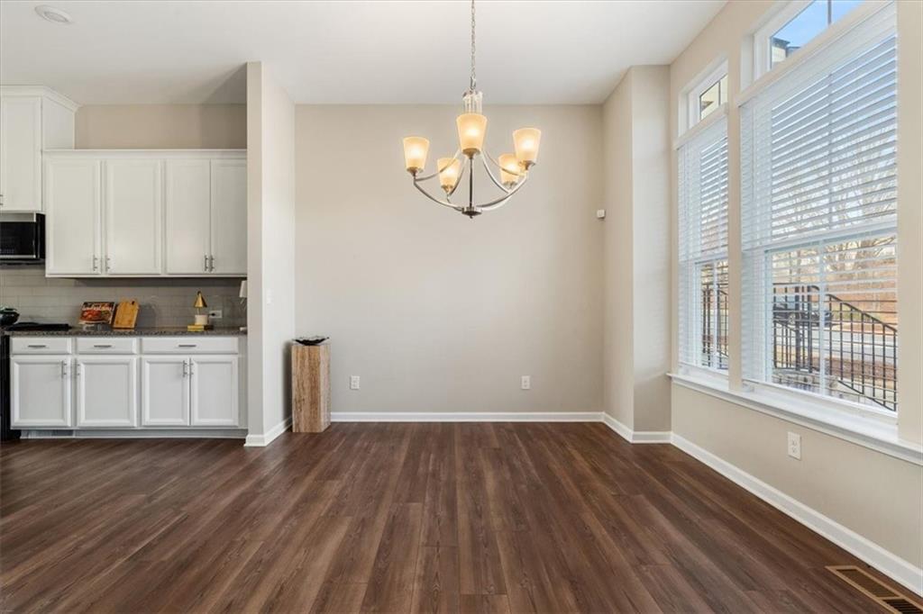 3297 Park Pointe Circle