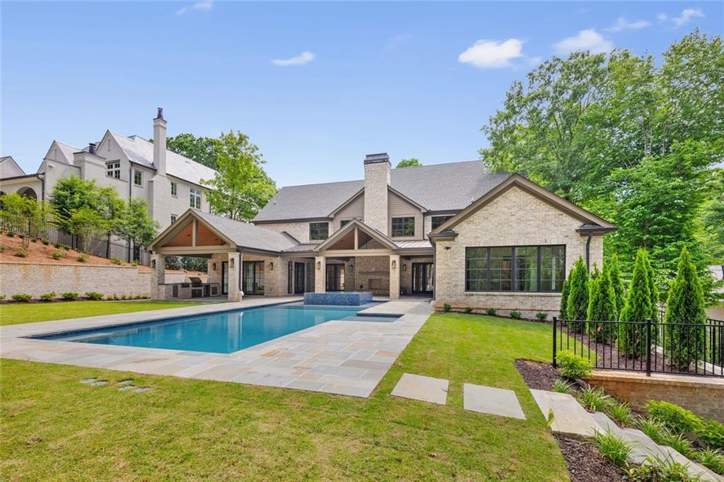 95 Blackland Road NW