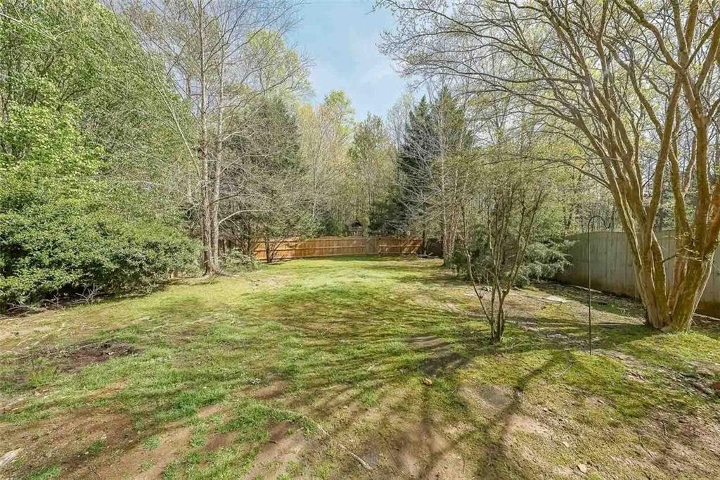 1050 DUNEDIN Trail